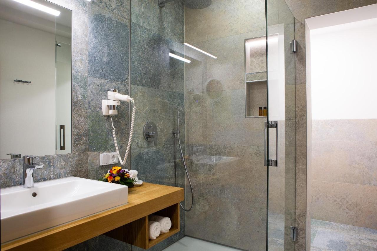 Gasthof & Hotel Bichler Emmering  المظهر الخارجي الصورة